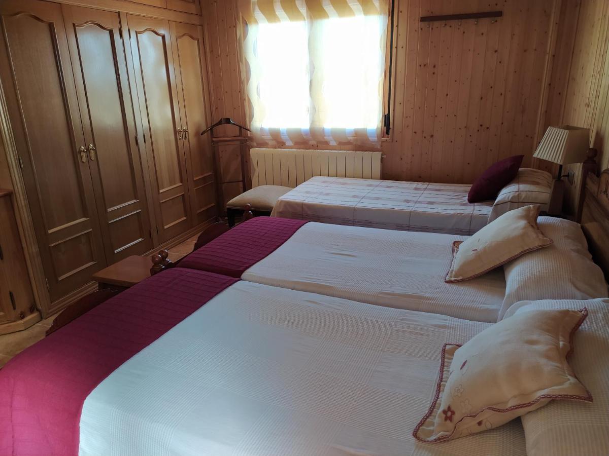 Casa Rural Mi Descanso Valdefuentes de Sangusín Eksteriør billede