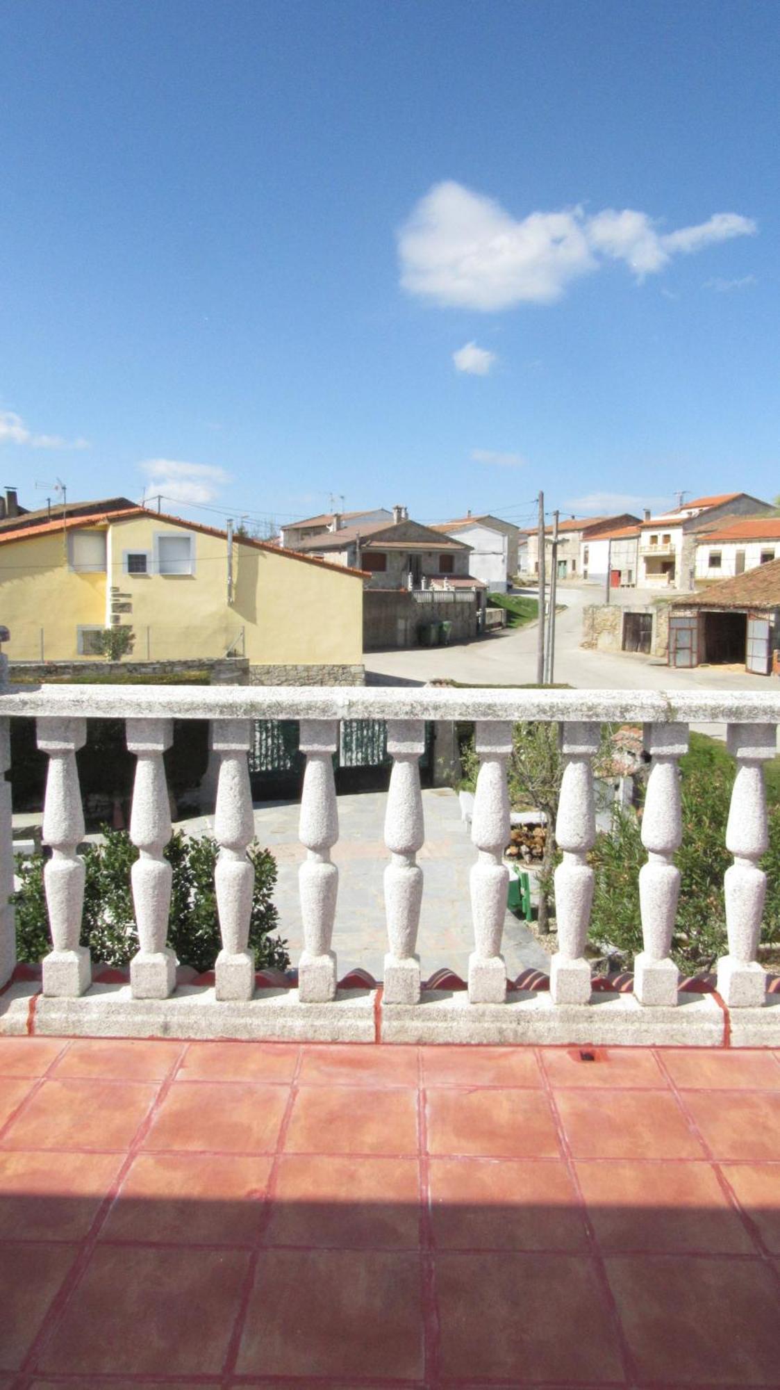 Casa Rural Mi Descanso Valdefuentes de Sangusín Eksteriør billede